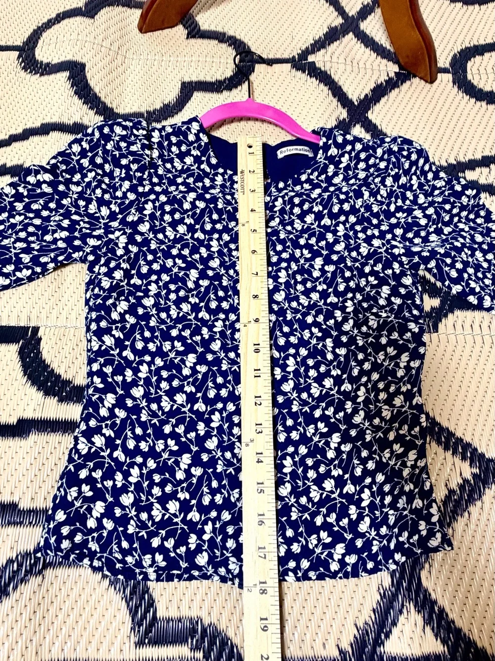 Reformation Navy White Floral Long puff Sleeve‎ Blouse